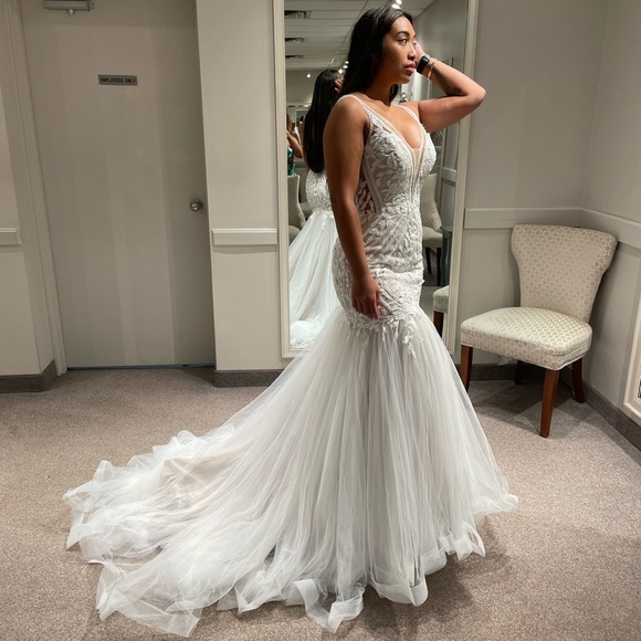 House of Wu Wedding Dress - Picture 1 of 4